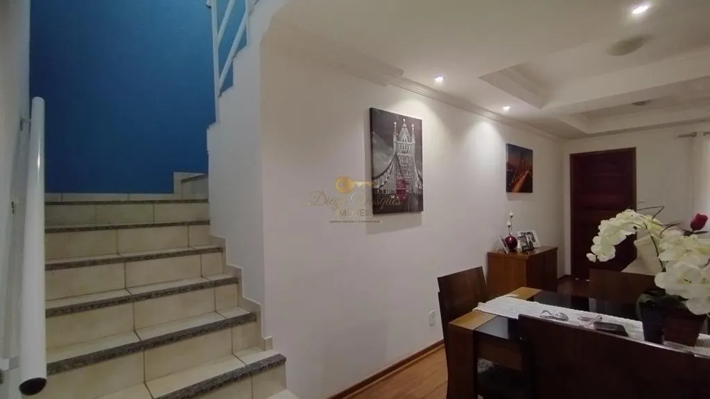Imagem Casa em Condomínio para Venda em Teresópolis / RJ no bairro Araras