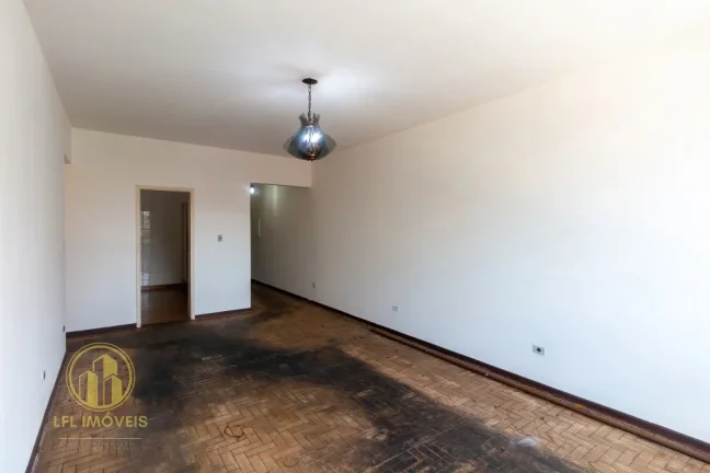 Imagem Apartamento de 153 m² na Av. São Gabriel: Oportunidade Única para Reforma no Itaim Bibi