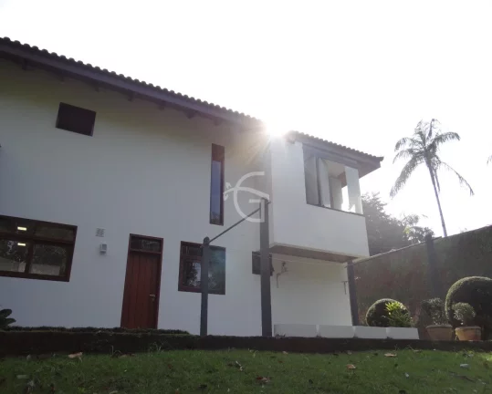 Imagem CASA NO BAIRRO GLÓRIA EM CONDOMÍNIO DE ALTO PADRÃO PARA VOCÊ QUE BUSCA EXCLUSIVIDADE E LOCALIZAÇÃO!!