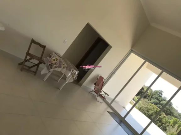 Imagem casa dentro de condomínio