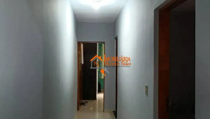 Imagem Sobrado com 3 dormitórios à venda, 230 m² por R$ 425.000 - Chácara Cabuçu - Guarulhos/SP
