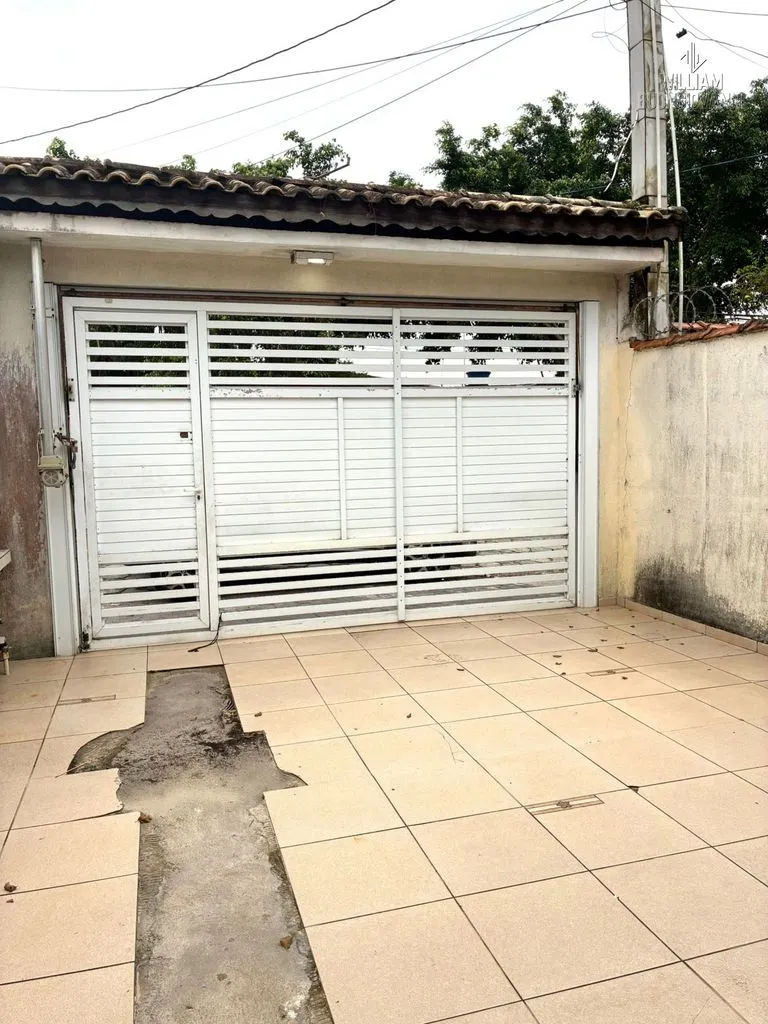 Imagem Casa Ampla 138m² | Suíte c/ Banheira | 2 Vagas | 700m da Praia
