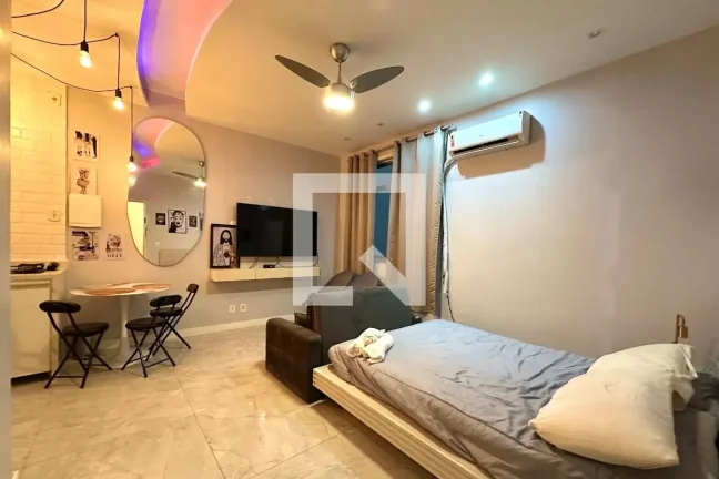 Apartamento à Venda - Copacabana, 1 Quarto, 30 m2