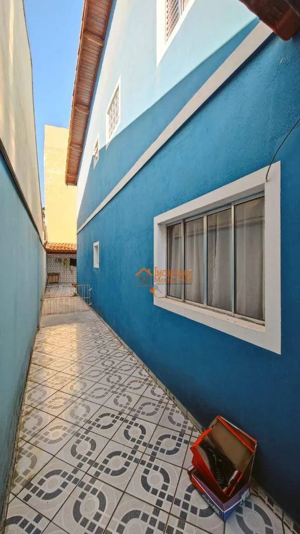 Imagem Sobrado com 3 dormitórios à venda, 155 m² por R$ 580.000,00 - Parque Flamengo - Guarulhos/SP