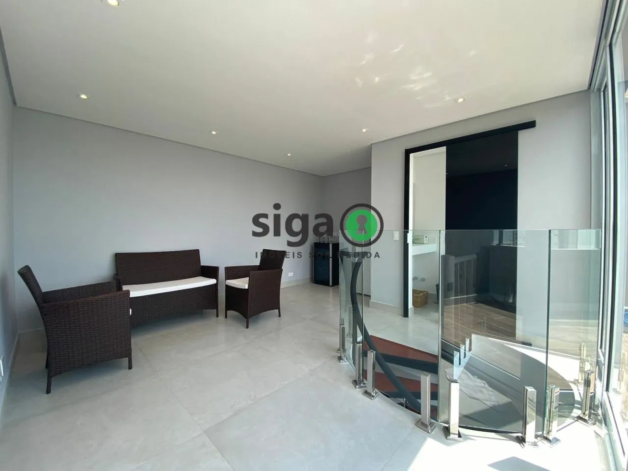Imagem Cobertura Tríplex 2 Quartos com 2 Suítes, 1 vaga de garagem, 77m², para venda e locação