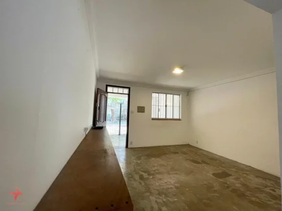 Foto do imóvel Imperdível: Casa de vila à venda em Pinheiros, São Paulo-SP, 2 quartos, 1 sala, 2 banheiros, 1 vaga de garagem, 112m² de área.