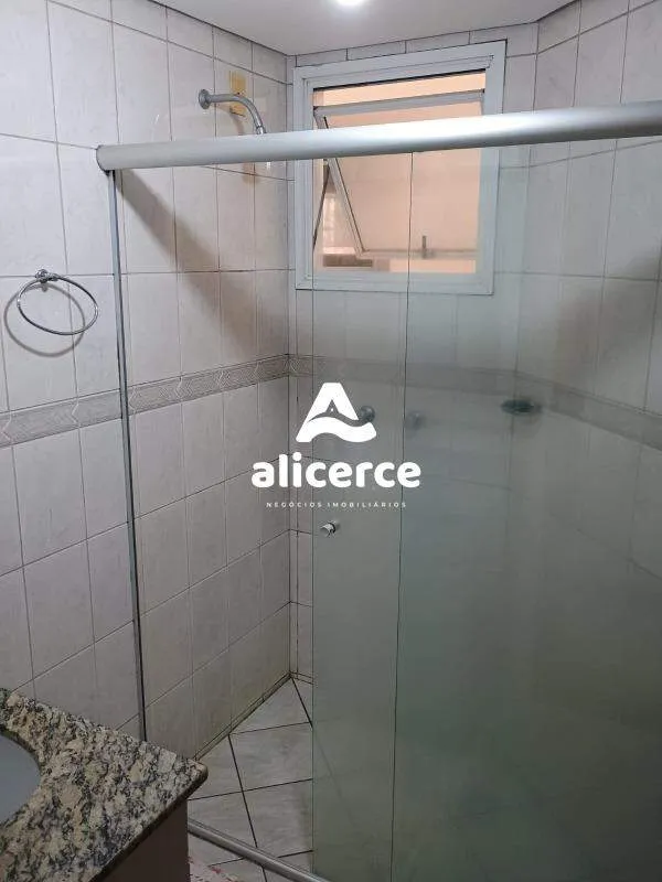 Imagem Apartamento com 3 Quartos, sendo 01 Suíte e 123m² à Venda em Capoeiras, Florianópolis