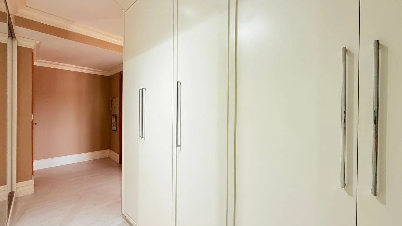 Imagem Apartamento de 3 dormitórios à venda em Bela Vista, Porto Alegre