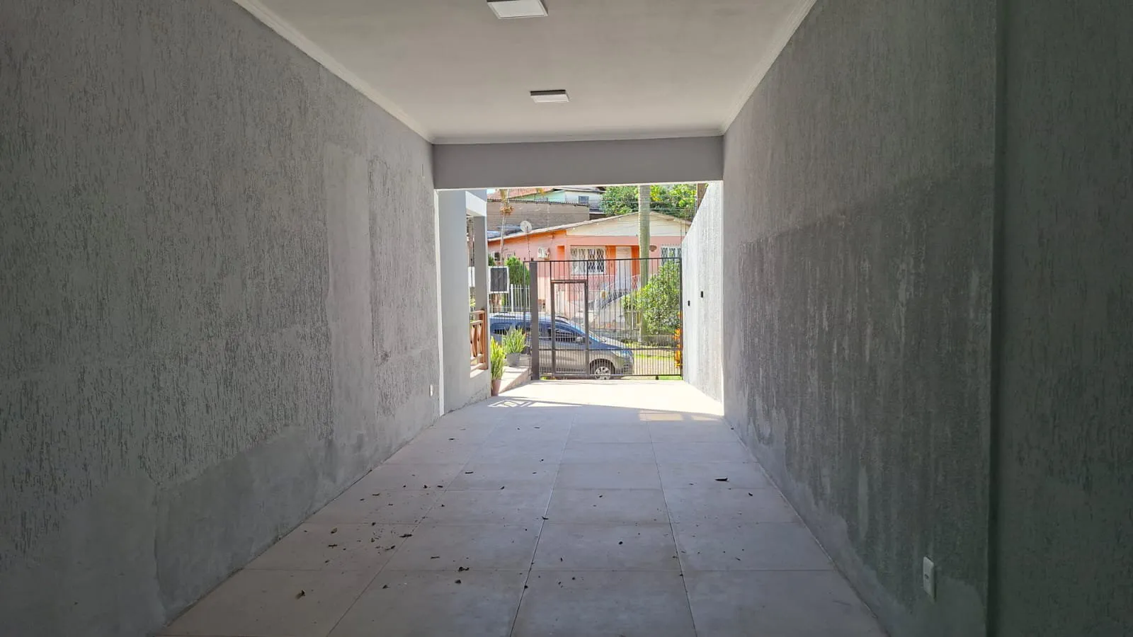 Imagem Casa impecável com suíte, piscina e espaço gourmet no Dom Feliciano - Centro de Viamão!