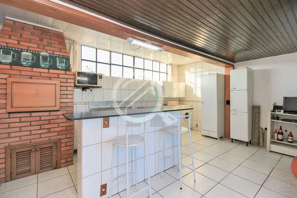 Imagem Bem-vindo ao seu novo lar na Azenha! Descubra esta encantadora cobertura duplex de 92m² privativos ...