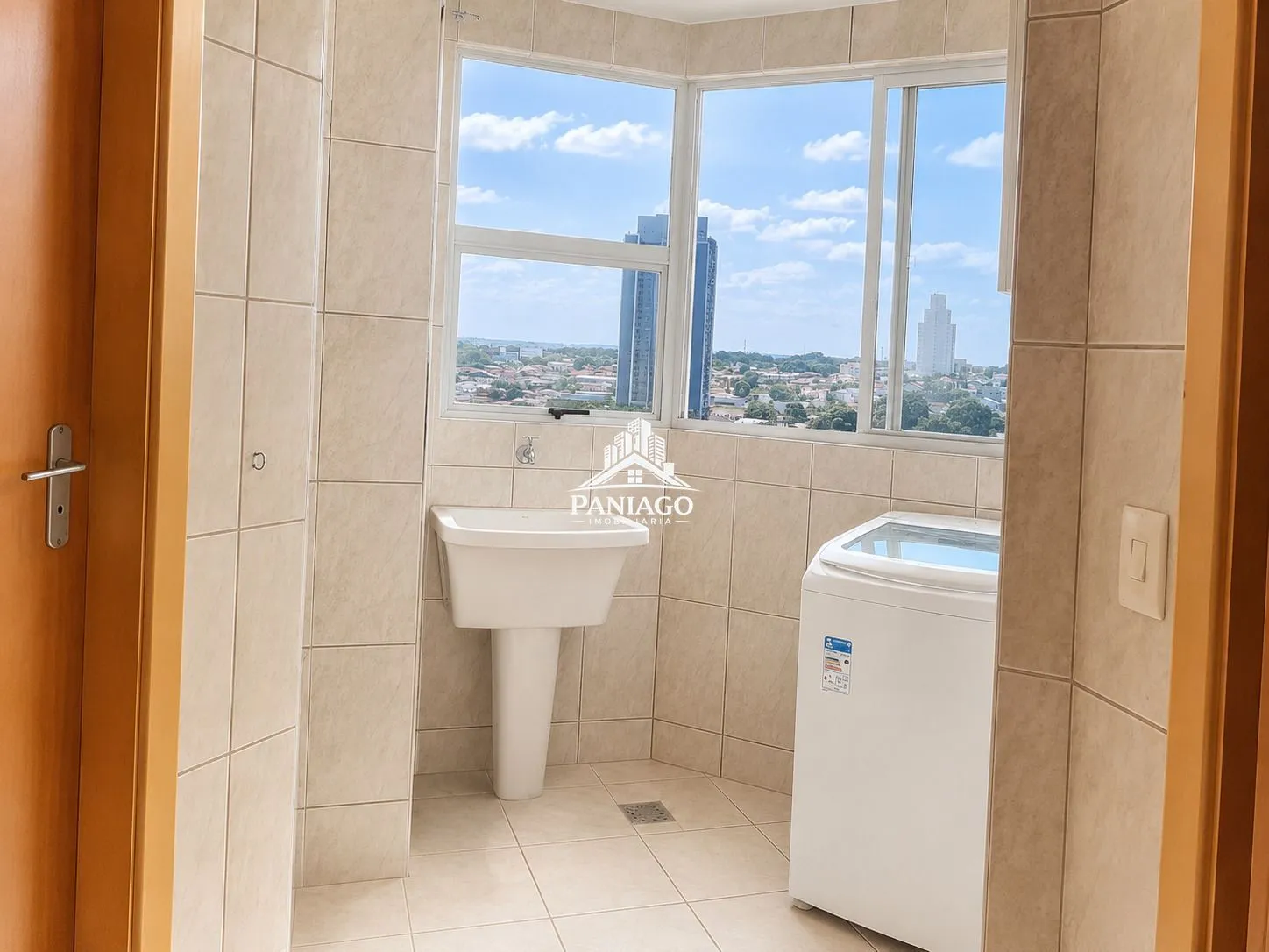Imagem Apartamento com 3 Quartos à Venda no Edifício Vega Plaza | Goiabeiras, Cuiabá/MT