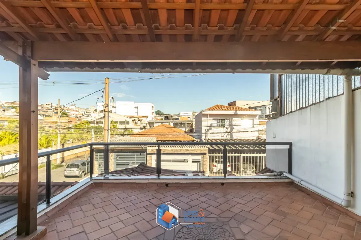 Imagem Sobrado para venda em Vila Amália (Zona Norte) com 3 quartos, sendo 1 suíte, 130m²