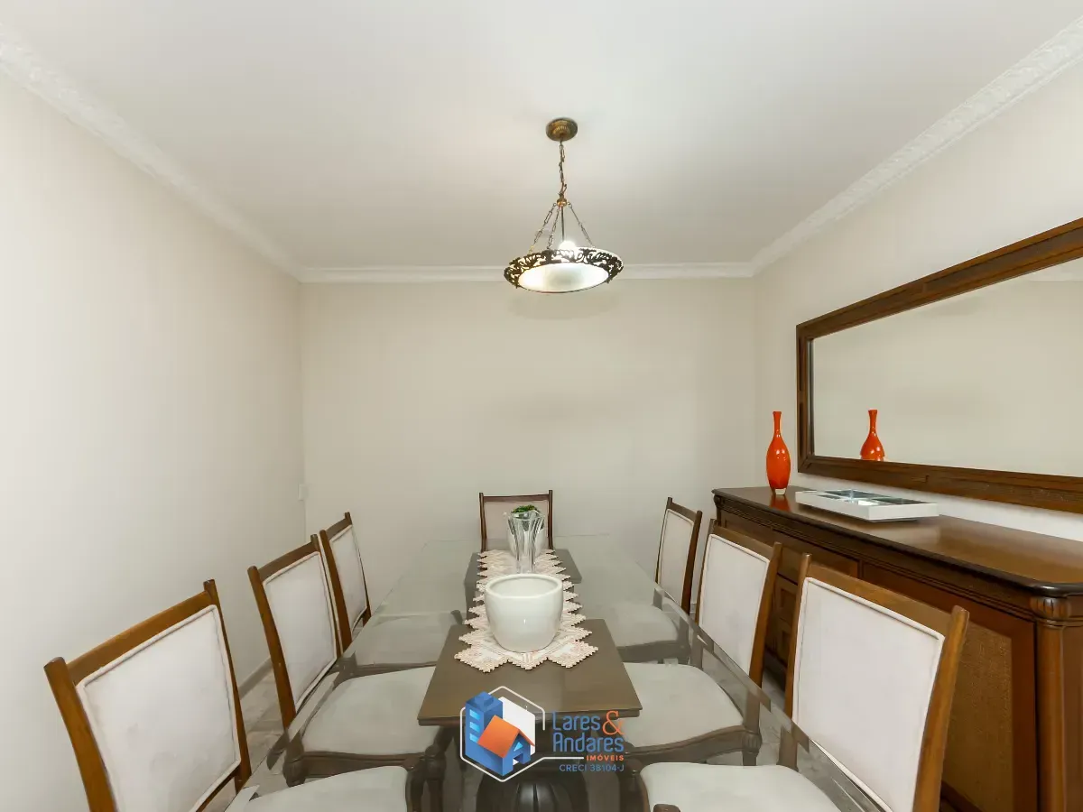 Imagem Sobrado para venda em Jardim Franca com 5 quartos, sendo 3 suítes, 439m²