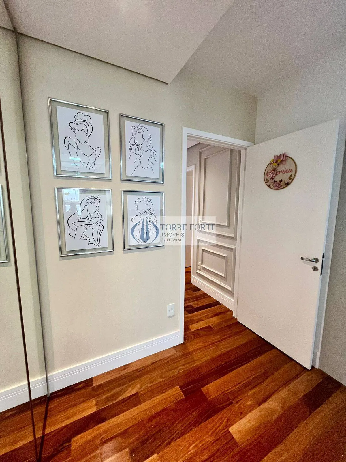 Imagem Excelente apartamento 170 m², 3 dormitórios sendo 1 suíte, na Vila Suzana