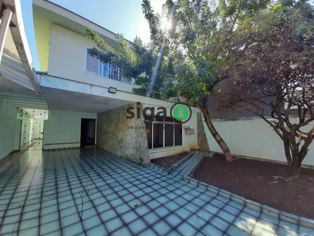 Imagem Sobrado Residencial - 276m², 8 quartos (4 Suítes) e 2 Vagas de em Campo Belo!!!!