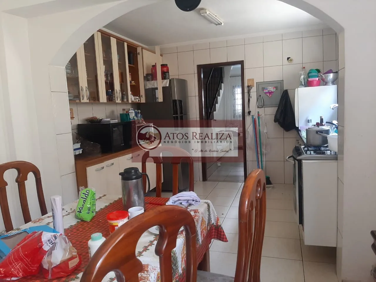 Imagem Vendo Sobrado em Pq das Arvores Com 4 Dormitórios -São Paulo