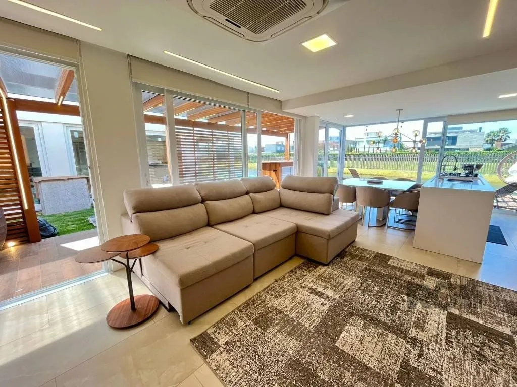 Imagem Casa de Condomínio em Atlântida