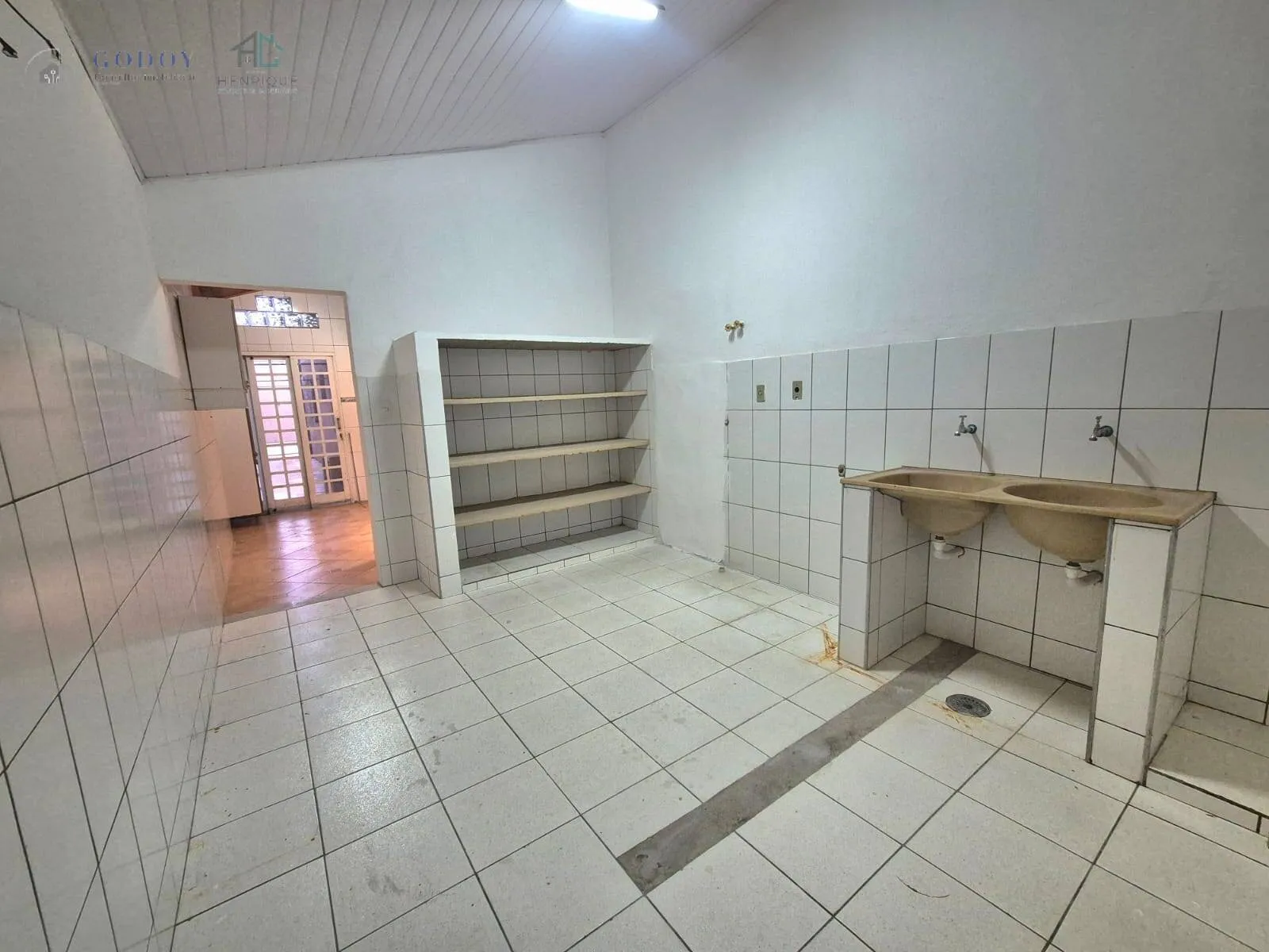 Imagem Comercial à venda no São Benedito, Pindamonhangaba - SP