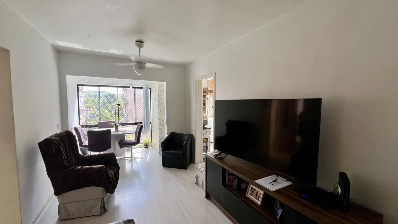 Imagem Apartamento 3 dormitórios 1 vaga 70m2 no bairro Cavalhada.