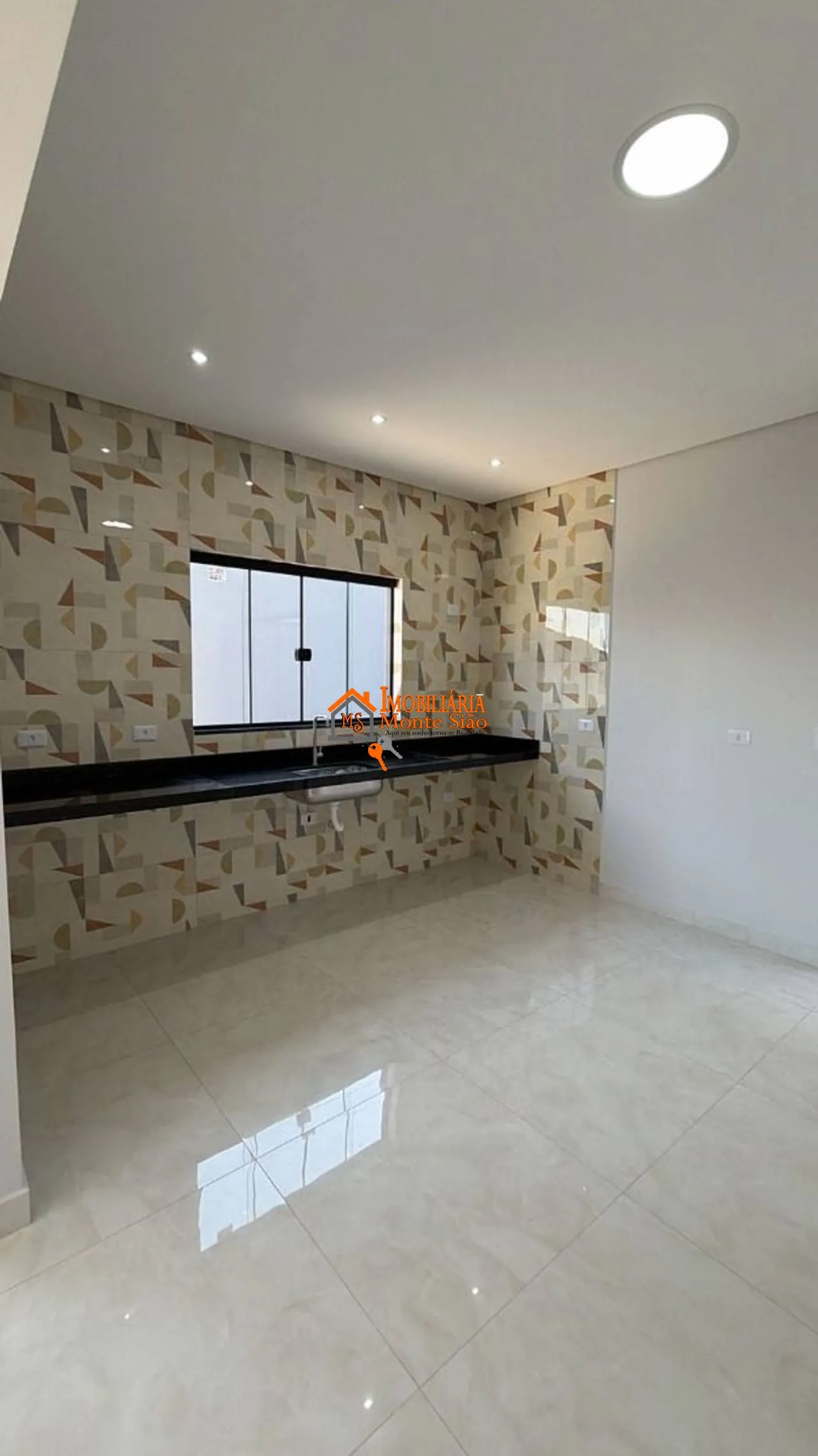 Imagem Sobrado com 2 dormitórios à venda, 80 m² por R$ 520.000,00 - Jardim Zélia - Itaquaquecetuba/SP
