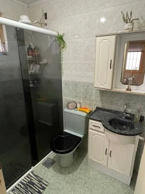 Imagem Casa de 3 dormitórios, bairro Sarandi