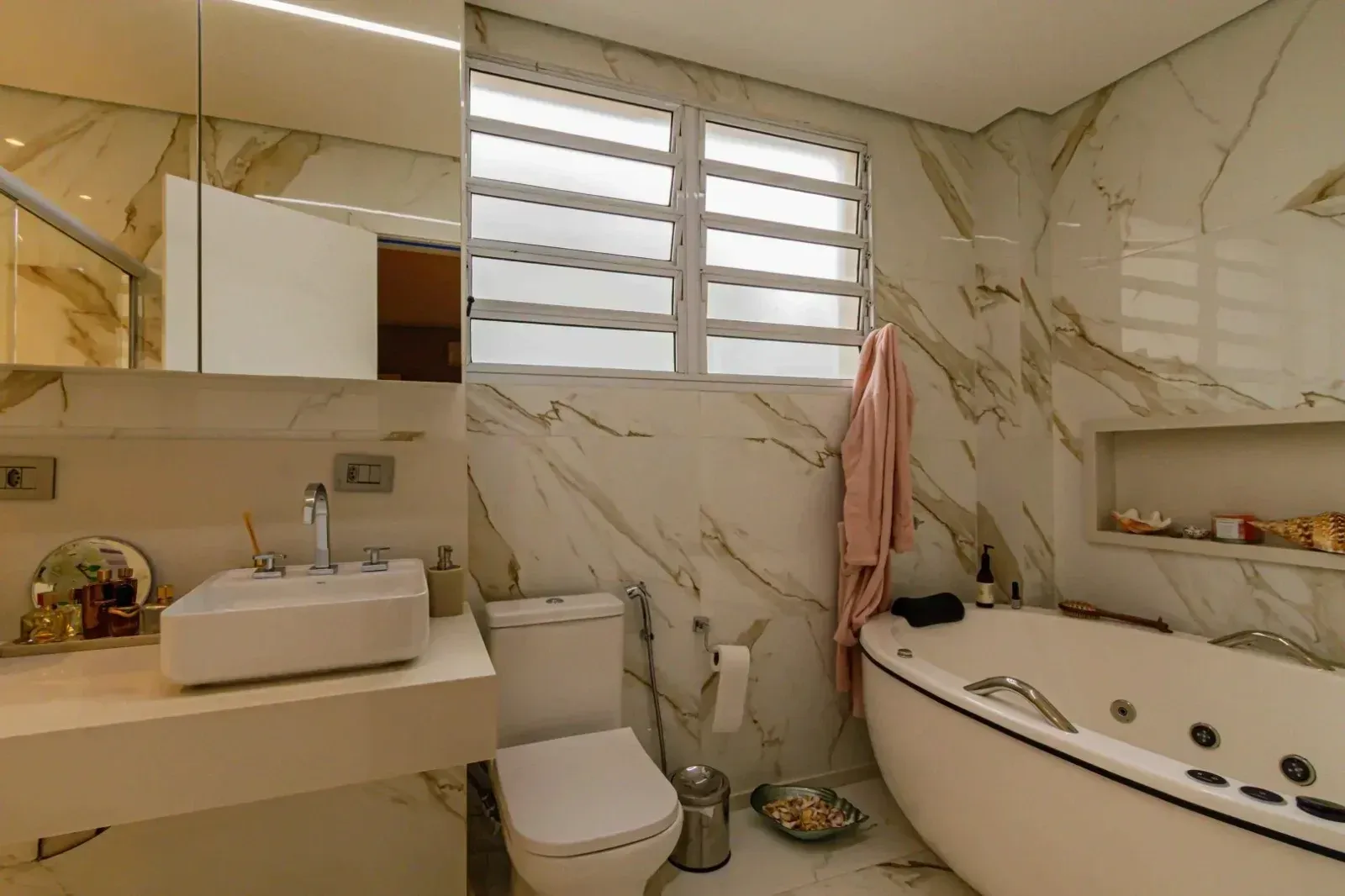 Imagem Apartamento com 2 Quartos à Venda, 100 m² em Jardim Paulista - São Paulo