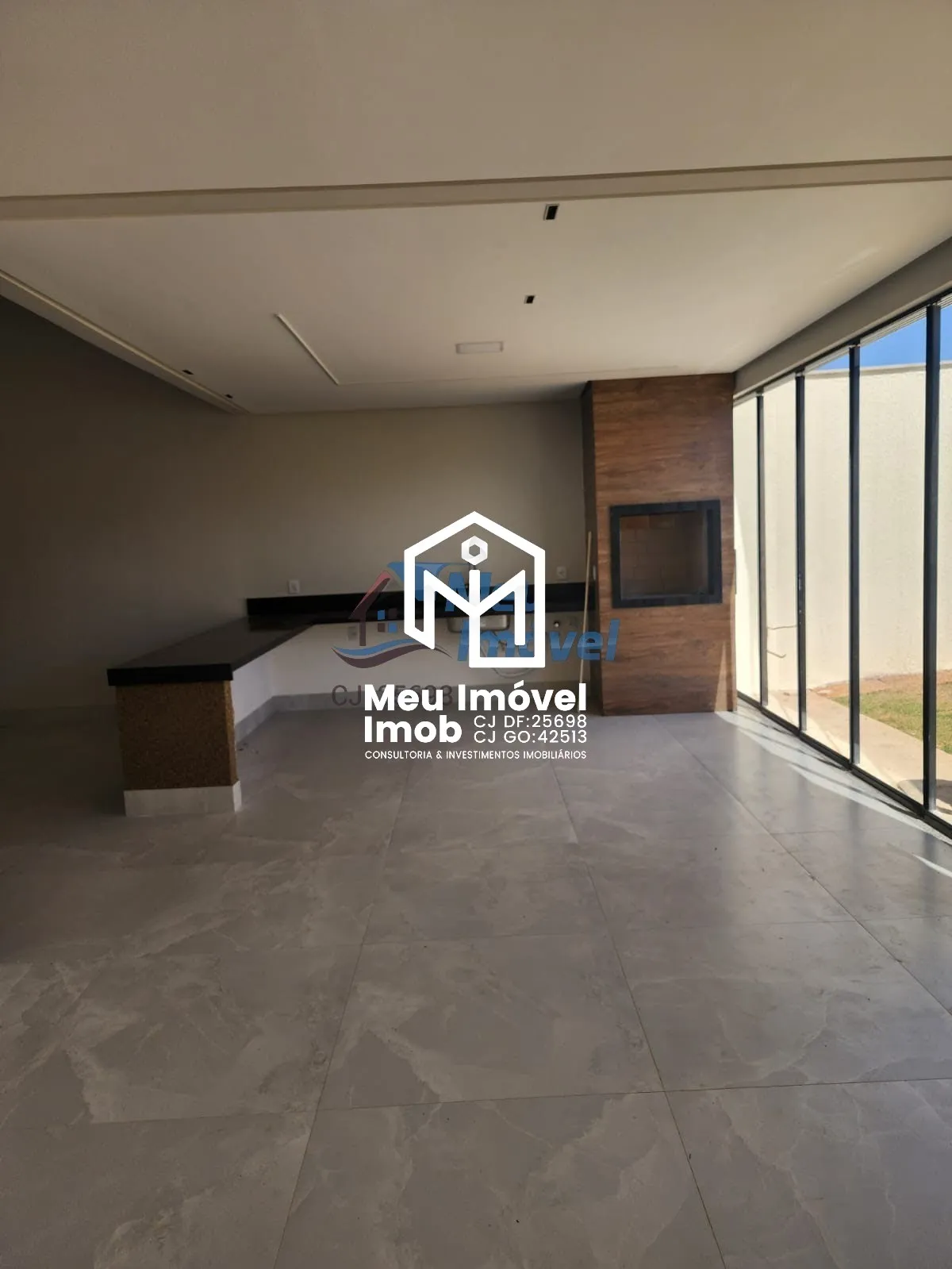 Imagem Casa 3 Quartos 1 Suíte 2 Vagas 187m² Churrasqueira Luziânia