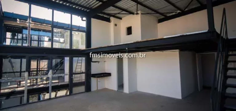 Imagem Conjunto comercial com 485m2 no Alto de Pinheiros.