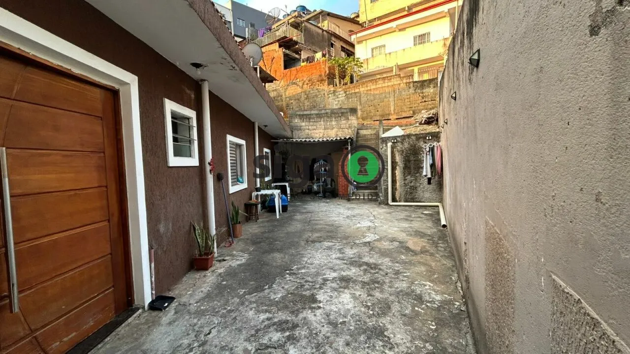 Imagem Casa à venda no Jaraguá: 4 dormitórios, sendo 1 suíte e garagem para 2 carros
