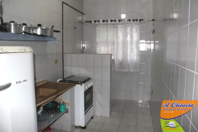 Imagem Prédio com 10 apartamentos Pereque Açu.