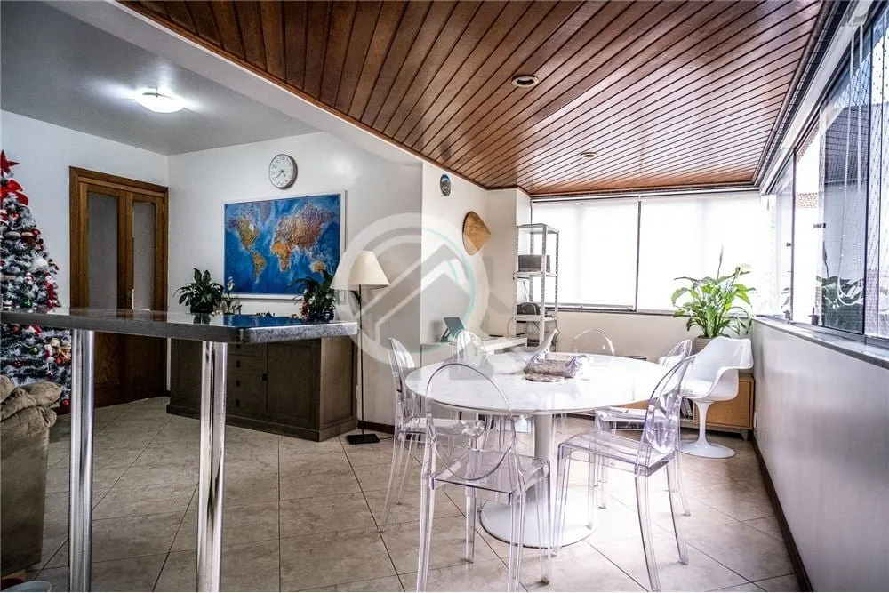 Imagem Um belo apartamento, localizado na parte alta da Lucas de oliveira. Fachada com Ã³timo acabamento, Ã...