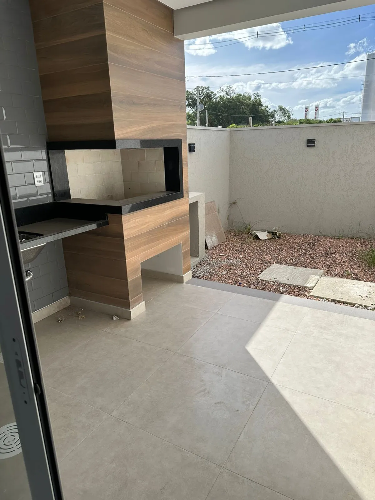 Imagem Casa NOVA no Condomínio Jardins do Condado de 3 dormitórios e 2 vagas