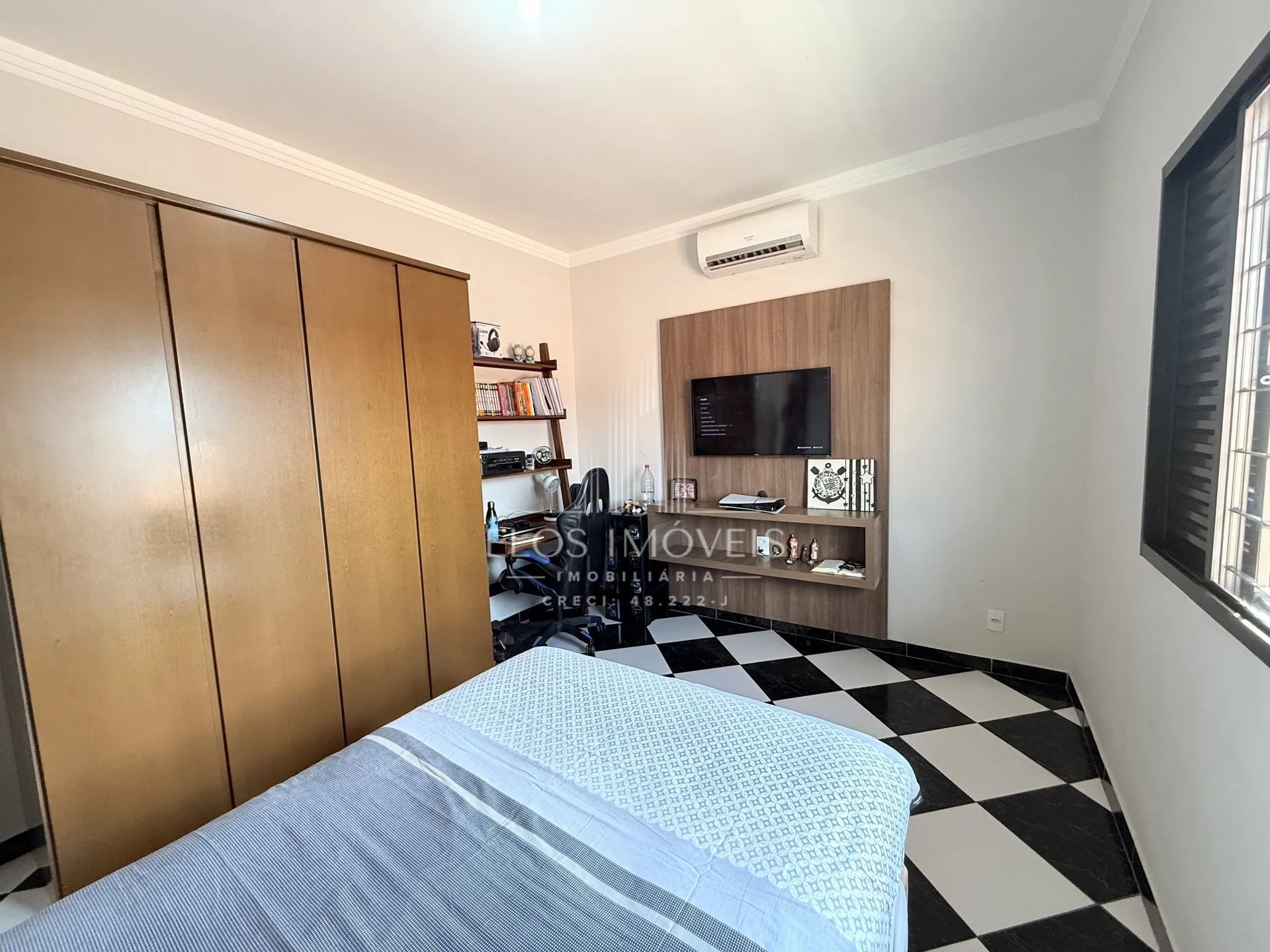 Imagem Sobrado de 3 quartos, 161m² no bairro Jardim Caieira, em Limeira