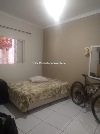 Imagem CASA TERREA A VENDA COM PISCINA JD. BELLA VISTA EM INDAIATUBA SP.