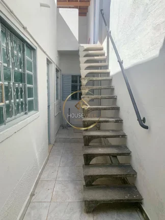 Imagem Casa reformada, 3 Dormitórios(1 suíte), Dom Pedro I.