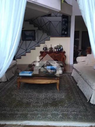 Imagem Casa de Condomínio em Praça da Aldeia da Serra 1- Aldeia da Serra - Barueri