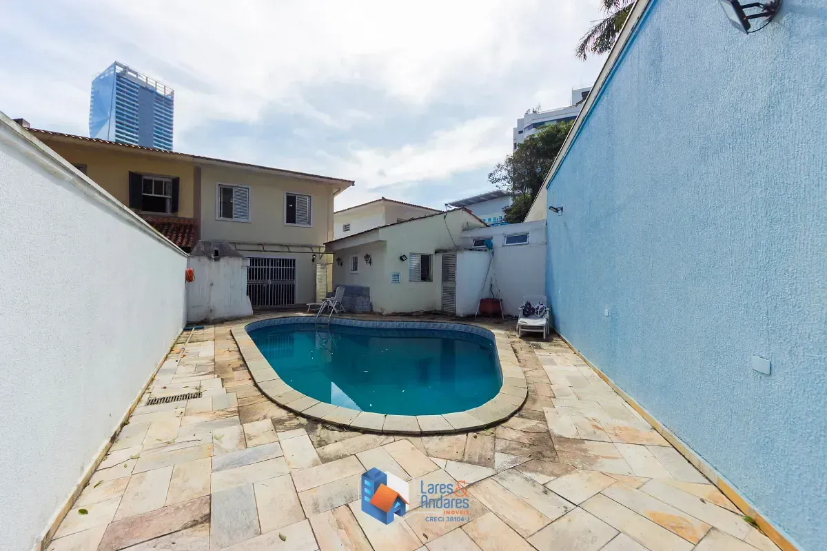 Imagem Sobrado para venda em Chácara Santo Antônio (Zona Sul) com 4 quartos, sendo 2 suítes, 336m²