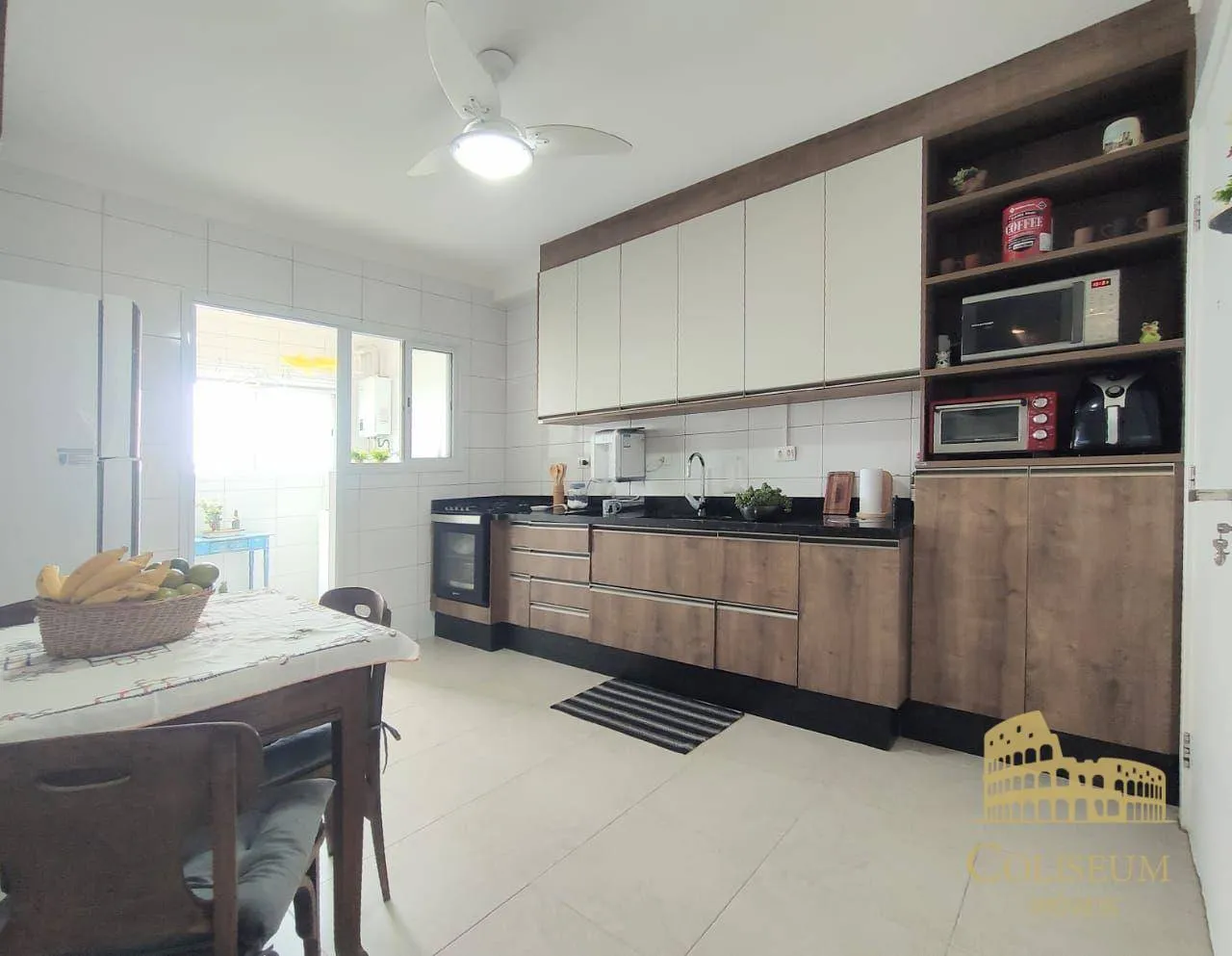 Imagem Apartamento com 3 dormitórios à venda, 138 m² por R$ 1.350.000,00 - Canto do Forte - Praia Grande/SP