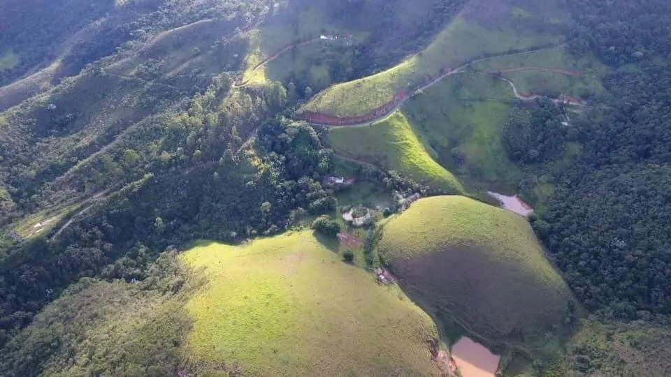 Imagem Chácara à venda 3 Quartos, 1 Suite, 2008600M², Zona Rural, Caçapava - SP