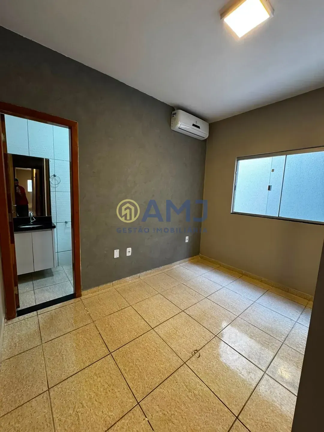 Imagem CASA À VENDA NO JARDIM SÃO JOSÉ | GOIÂNIA/GO | FINANCIA 100%