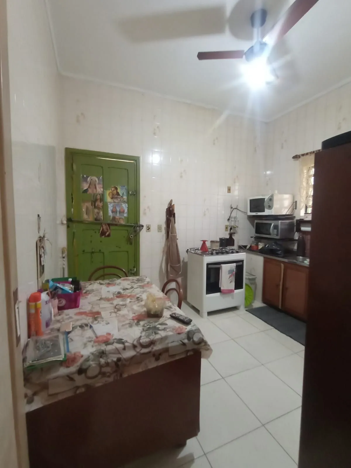 Imagem Casa 3 dormitórios no bairro Menino Deus em Porto Alegre para Alugar