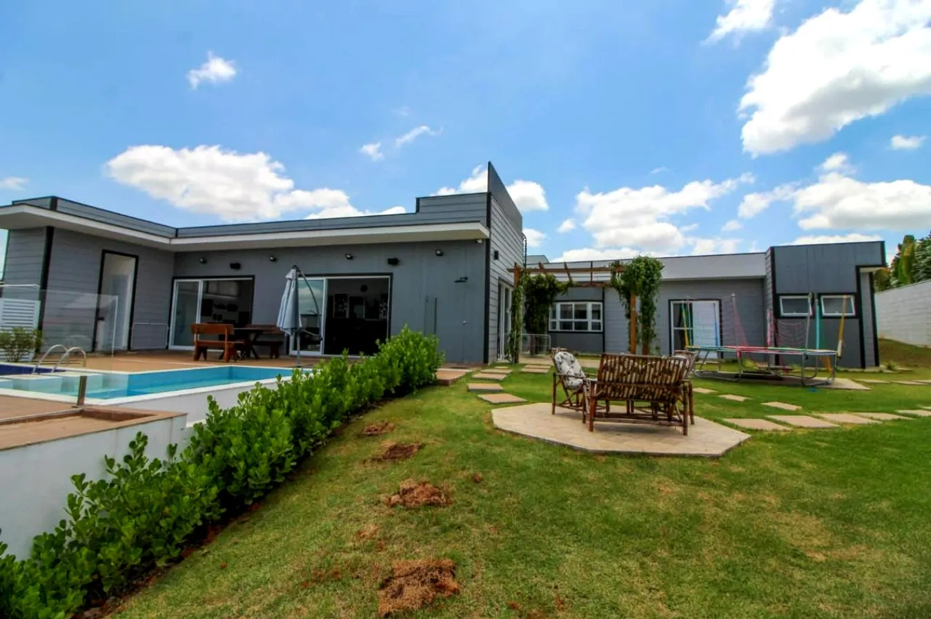 Imagem Casa Alto Padrão para Venda no Condomínio Jardim Solar do Bosque