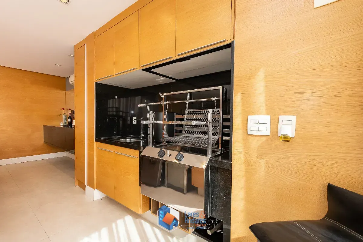 Imagem Apartamento para venda em Saúde com 4 quartos, sendo 2 suítes, 160m²