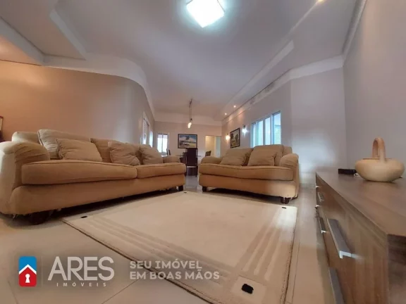 Foto do imóvel Casa com 3 dormitórios à venda, 249 m² por R$ 1.300.000,00 - Vila São Pedro - Americana/SP