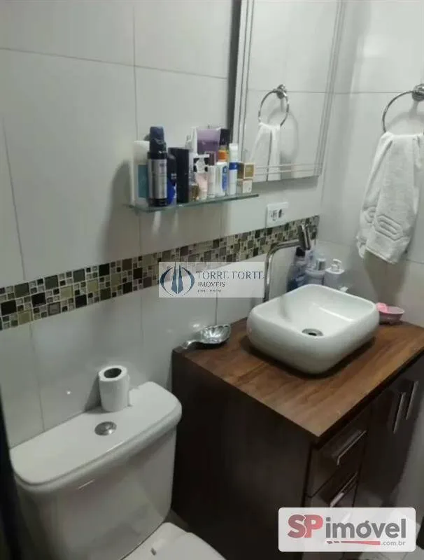 Imagem Sobrado com 2 dormitorios 1 suite 3 vagas , Sacada na Cidade Lider.