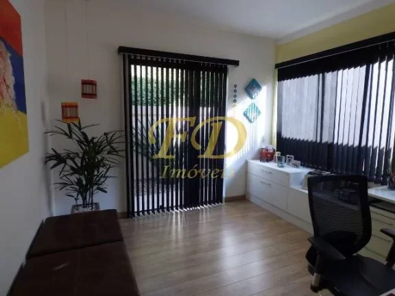 Imagem Casa em Condominio Fechado em Atibaia