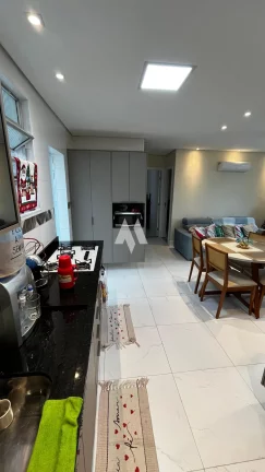 Imagem Apartamento todo reformado, com 2 quartos à venda no bairro Macuco em Santos