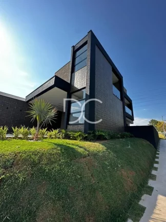 Condomínio Sunlake - Venda Sobrado AC 225 m² | AT 280 m² | 3 Dormitórios | 3 Suítes | 5 Banheiros | 4 Vagas