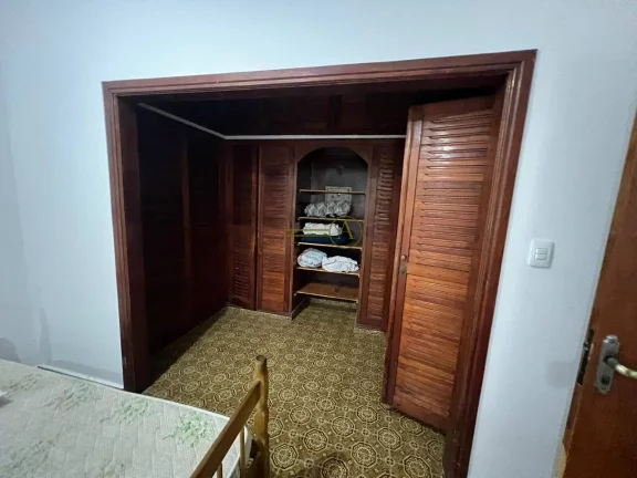 Imagem Casa a venda 5 lotes no Centro de Peruíbe 100 metros da praia em Peruíbe