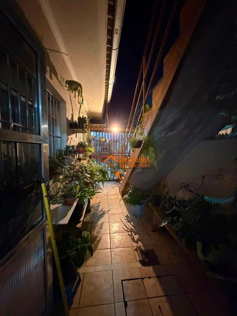 Imagem Casa à venda, 405 m² por R$ 950.000,00 - Taboão - Guarulhos/SP